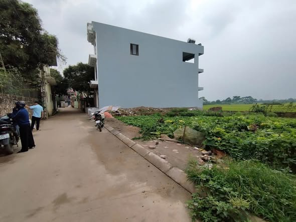 Đất Phụng Châu 67m² giá 2 tỷ - Cơ hội đầu tư sinh lời cao!