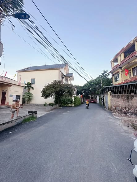 Đất nền Khu 12 Phường Thanh Miếu 117.5m² giá 3 tỷ - Đối diện nhà văn hóa