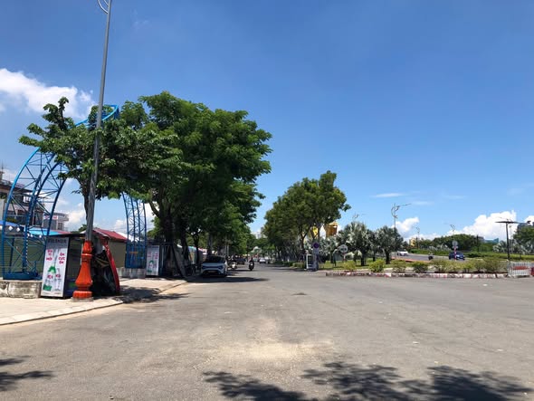 Nhà 3 tầng đường Hà Thị Thân Sơn Trà 80m² giá 8 tỷ - Tiện ích đầy đủ!