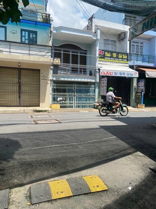 Nhà mặt tiền đường Số 10, Bình Hưng Hòa, 44m² giá 4.85 tỷ - Cơ hội đầu tư sinh lời!