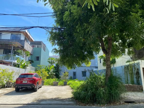 Bán lô đất biệt thự đường Nguyễn Lữ, quận Ngũ Hành Sơn, Đà Nẵng 270m² - Hướng Tây Nam, vị trí an ninh tuyệt đối!