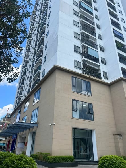 Shophouse cho thuê CC Lê Mao 98m² giá 18 triệu - Mặt tiền đẹp, vị trí đắc địa!