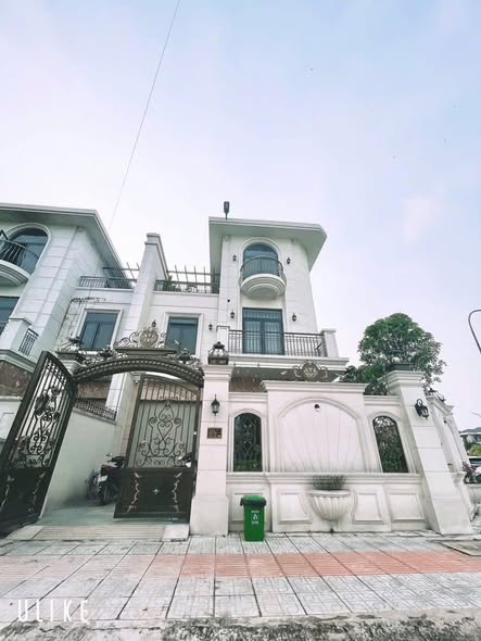 Biệt thự góc 2 mặt tiền KDC Bửu Long, 260m² giá 40 triệu - Hoàn hảo cho chuyên gia!