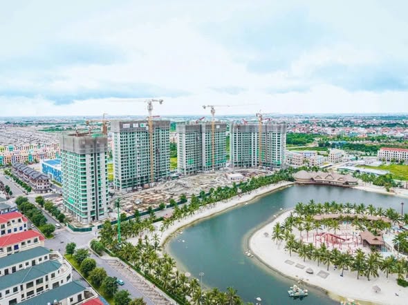 Căn hộ LUMIERE SPRINGBAY 65m² giá 4.3 tỷ - Ban công view biển Hồ Venice
