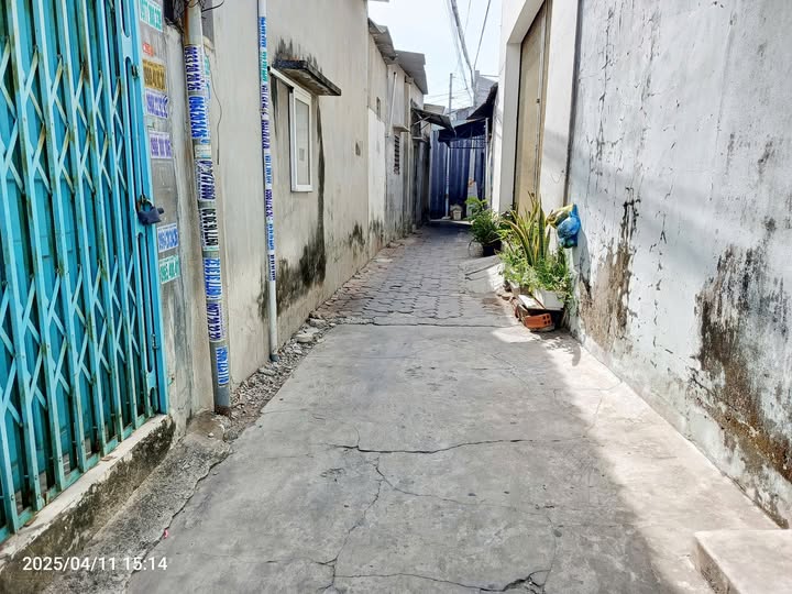 Nhà 1 Trệt 1 Lầu Hẻm Nguyễn Trãi, Phường Bình Hưng 84,9m² - Giá Chỉ 2,4 Tỷ!