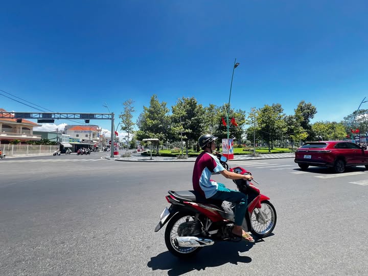 Nhà hẻm ô tô đường Trần Hưng Đạo, Phan Thiết 185m² giá 4.9 tỷ - Pháp lý đầy đủ, sẵn sàng vào ở!