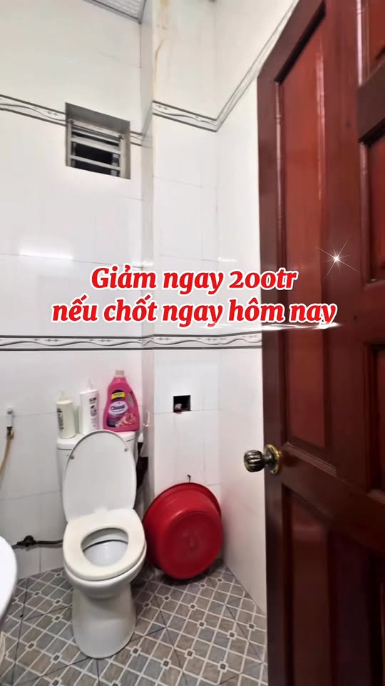 Nhà mặt tiền Nguyễn Trường Tộ, Rạch Giá, 66m² giá 2 tỷ - Tiện nghi đầy đủ trung tâm!