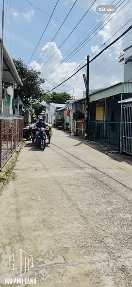 Bán đất tặng nhà cấp 4 Phan Đăng Lưu Rạch Giá 153m² giá 2.6 tỷ - Vị trí trung tâm thuận lợi!