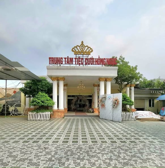 Trung tâm Tiệc cưới Hồng Ngọc, Bạch Đằng, Thủy Nguyên 6000m² giá 45 tỷ - Cơ hội đầu tư hấp dẫn!