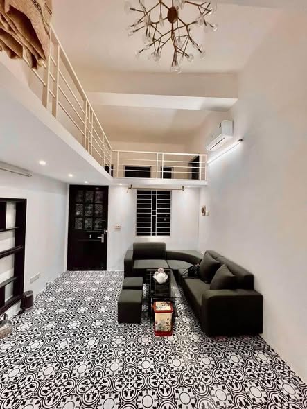 Căn hộ Tập thể tầng 2 Hàng Bông 30m² giá 5.4 tỷ - Trung tâm phố cổ Hoàn Kiếm!