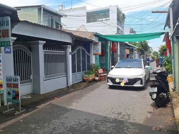 Nhà mặt tiền Hàng Xoài, Quận Cái Răng, 87m² giá 2.85 tỷ - Vị trí kinh doanh thuận lợi!