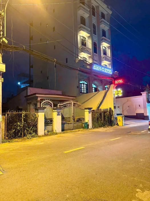 Đất nền mặt tiền Tân Thới Hiệp 14, Quận 12, 450m² giá 15 tỷ - Cơ hội đầu tư hấp dẫn!