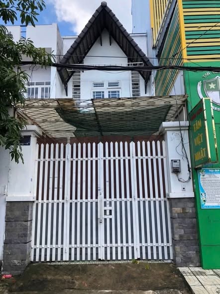 Nhà mặt tiền đường Số 8, Bình Tân 80m² giá 12 triệu - Không thể bỏ lỡ!