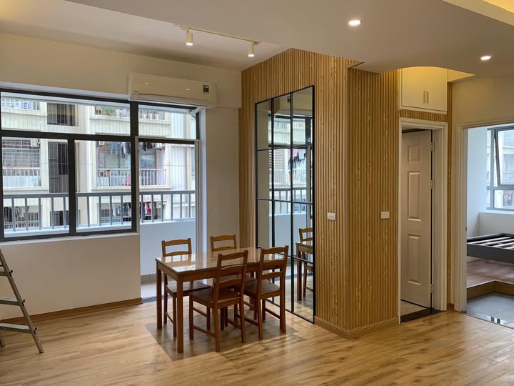 Căn hộ chung cư VOV Mễ Trì 74m² giá 5 tỷ - Full nội thất, sổ hồng chính chủ!