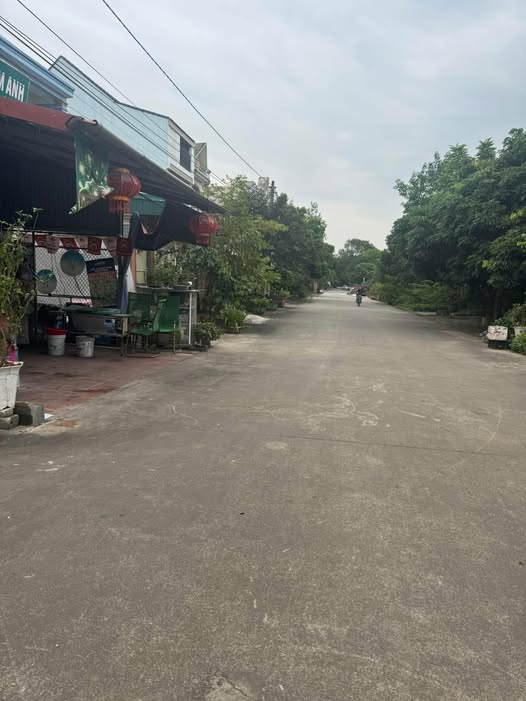 Nhà riêng Bỉm Sơn 100m² giá 2 tỷ - Sân để ô tô rộng rãi!