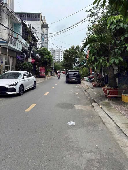 Nhà mặt tiền Đường Số 13, Tân Phú 60m² giá 6.8 tỷ - Đầu tư sinh lời ngay!