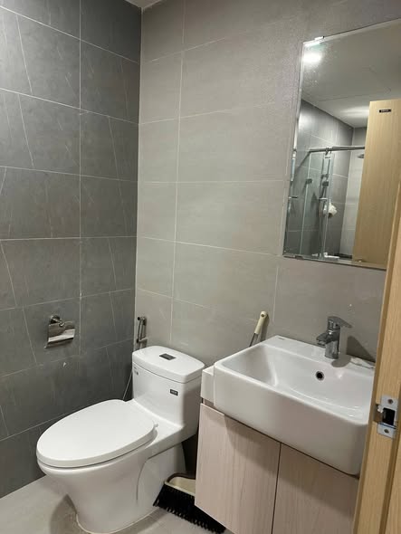 Căn hộ chung cư Dragon Castle Hạ Long 5 triệu/tháng - View đẹp, miễn phí bể bơi, gym!