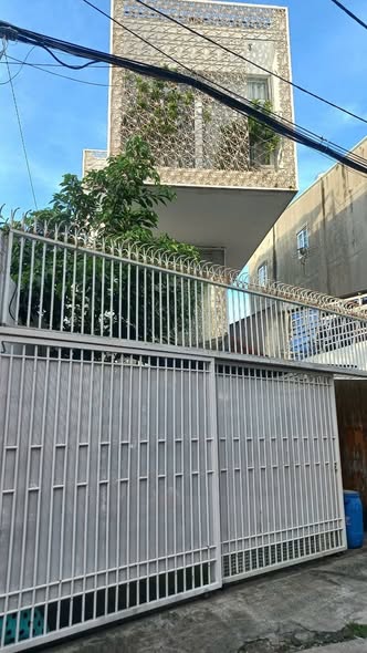 Nhà 2 tầng đường Võ Văn Ngân, Thủ Đức 128m² giá 10 tỷ - Hẻm ô tô, gần Vincom!