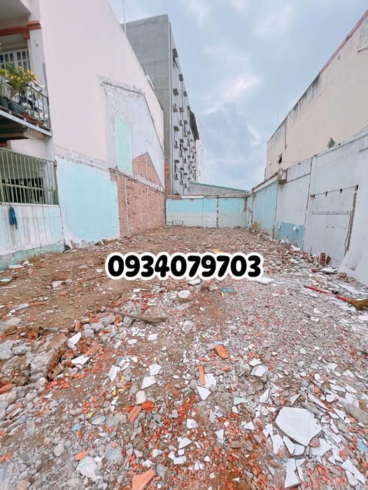 Bán đất hẻm xe hơi Lâm Văn Bền Quận 7 150m² giá 14,1 tỷ - Cơ hội đầu tư tuyệt vời!