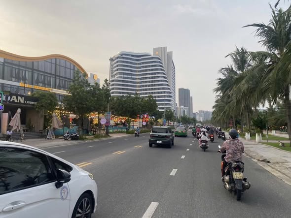 Lô góc FrontHouse đường Hồ Nghinh, Đà Nẵng 143,6m² giá 52,5 tỷ - Cơ hội đầu tư hấp dẫn!