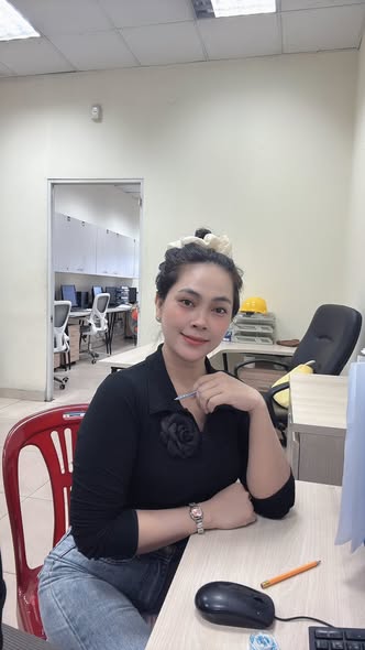 Nhà Mặt Tiền Đường Nguyễn Thị Minh Khai, Dĩ An 86m² giá 6.4 tỷ - Kinh doanh sầm uất!