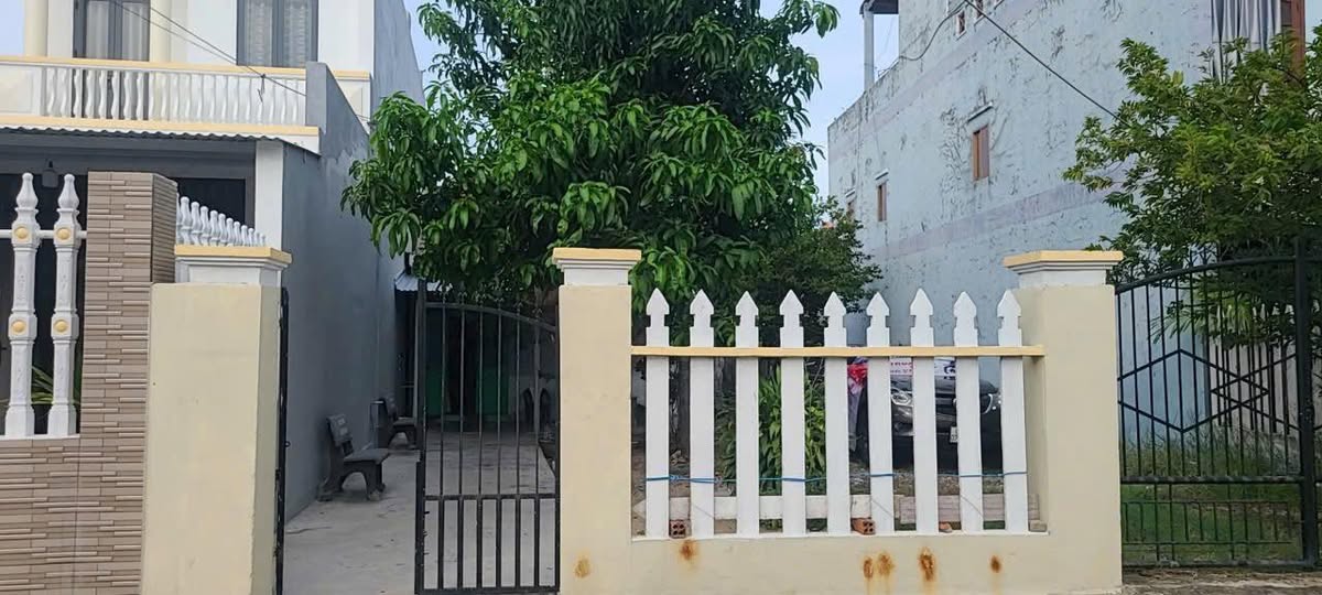 Nhà cấp 4 cho thuê tại phường Phú Đông 60m² giá 1.8 triệu - Sân vườn rộng rãi!