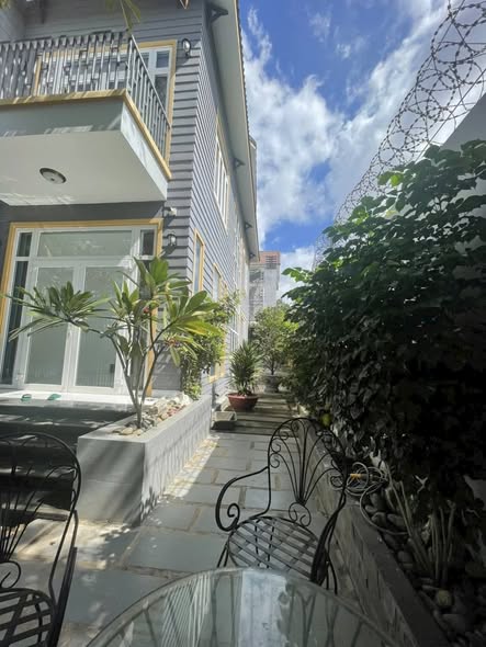 Villa đẹp tại KDC Kiến Á, Thủ Đức 200m² giá 20 tỷ - Đầu tư thông minh!