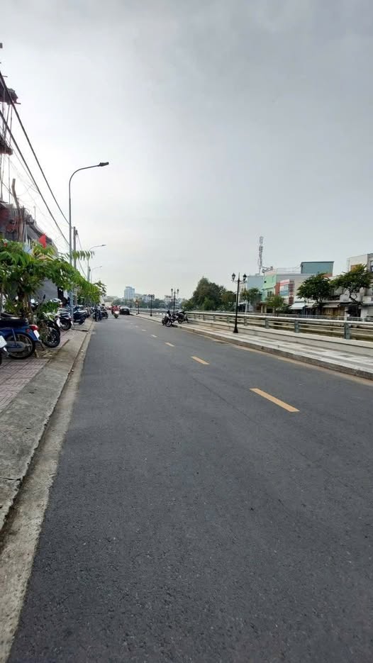 Nhà mặt tiền cho thuê đường Huỳnh Cương, Cần Thơ - Giá 12 triệu/tháng, phù hợp kinh doanh!