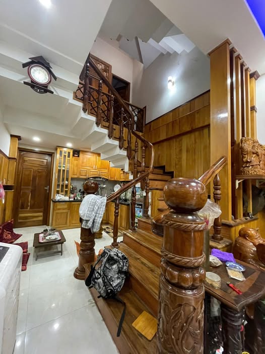 Nhà 3 tầng rưỡi Cẩm Lệ Đà Nẵng 50m² giá 3.85 tỷ - Sẵn sàng cho gia đình bạn!