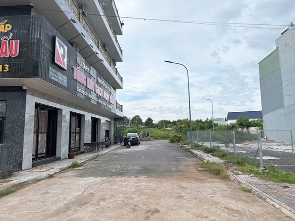 Đất nền liền kề Võ Văn Kiệt, xã Hoà Long, Bà Rịa 100m² - Sổ hồng riêng từng lô!