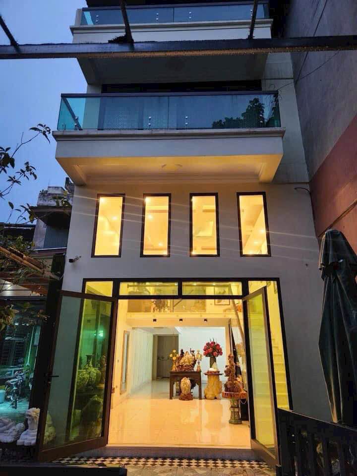 Nhà 3 tầng cốt lệch tại Nam Ngạn, Thanh Hóa 95m² - Bán gấp giá thỏa thuận!