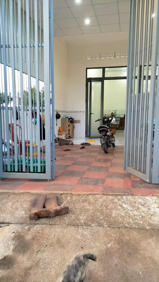 Nhà riêng Pơng Drang, Krông Búk 120m² giá chỉ 869 triệu - Cơ hội đầu tư tuyệt vời!