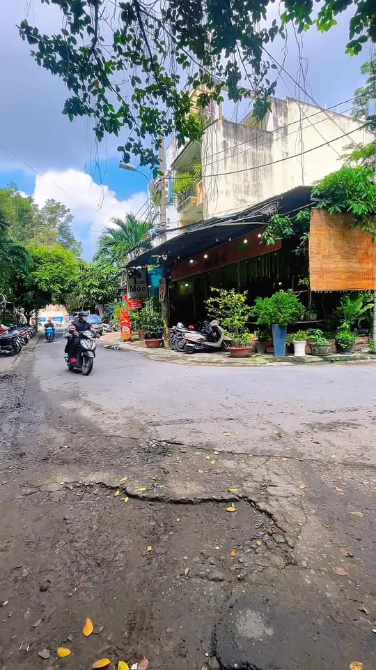 FrontHouse góc 2 mặt tiền D2, Bình Thạnh 174m² giá 33 tỷ - Đầu tư sinh lời ngay!