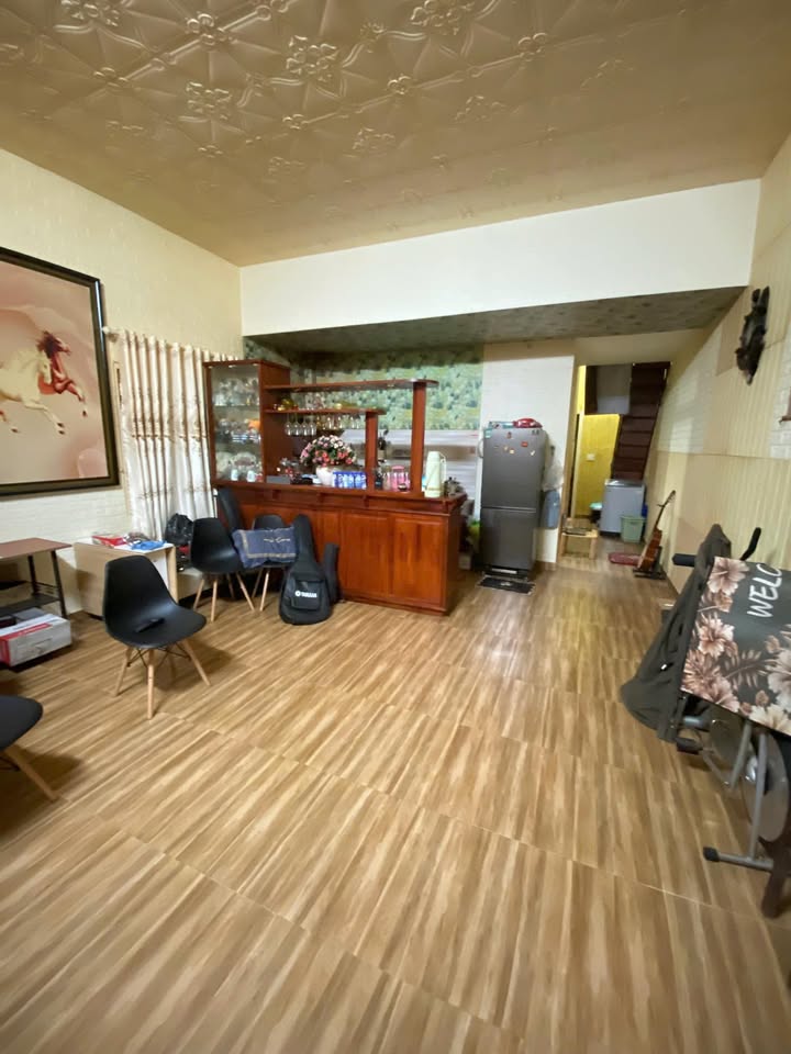 Nhà cấp 4 Đà Lạt 75m² giá 1.85 tỷ - Sổ nông nghiệp, sẵn sàng vào ở!