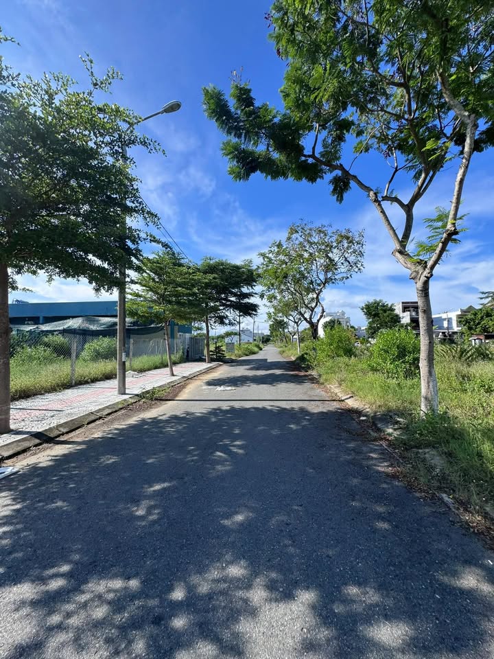 Bán đất kẹp cống đường Huỳnh Thị Một, quận Ngũ Hành Sơn 100m² - Vị trí đắc địa gần sông