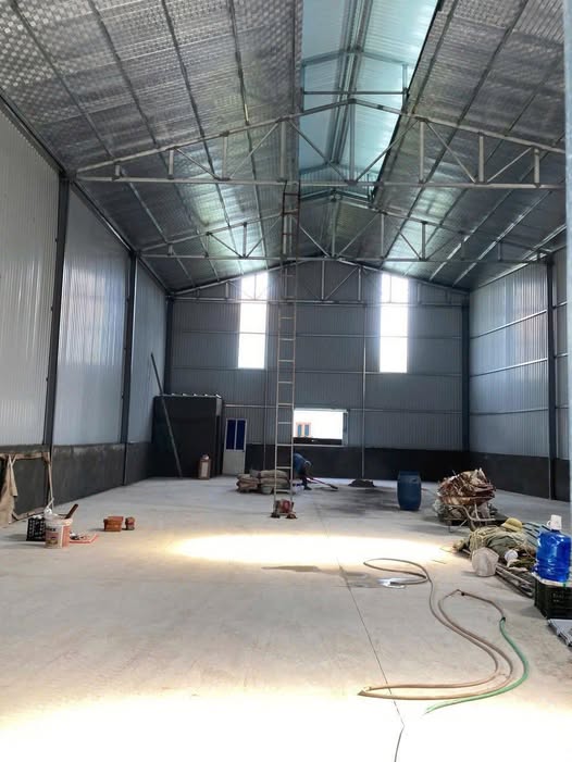 Cho thuê kho xưởng 200m² tại Sài Sơn, Quốc Oai - Đường xe công thuận tiện!