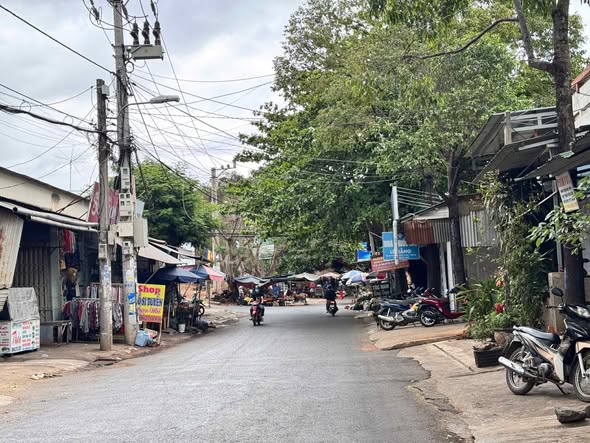 Nhà mặt tiền đường Nguyễn Phúc Chu, Buôn Ma Thuột 150m² - Đầu tư sinh lời ngay!