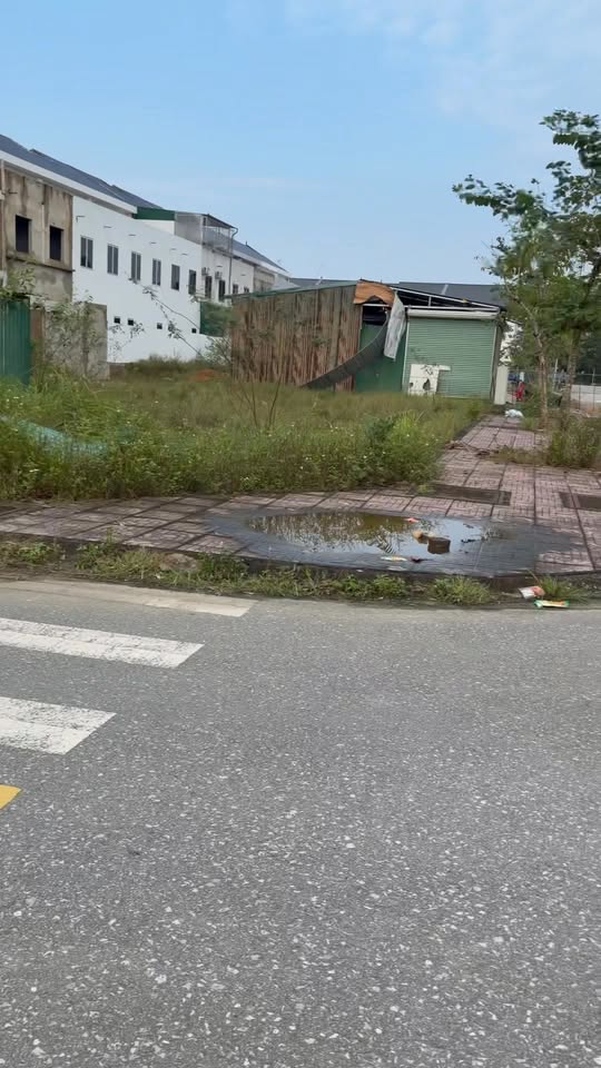 Đất nền khu đô thị Nam Phố Châu Hương Sơn 160m² - Hai mặt tiền, giá thương lượng!