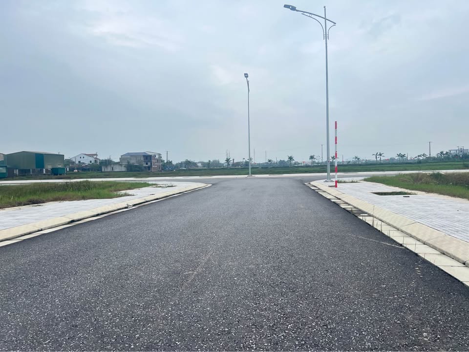 Đất quy hoạch cầu Ngàn Thạch Hạ 144m² - Vị trí đắc địa, giá thỏa thuận!