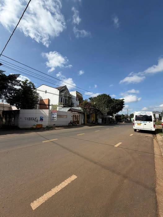 Đất nền Hẻm 404 Hùng Vương, Buôn Ma Thuột 57m² giá 2.38 tỷ - Thích hợp đầu tư sinh lời!