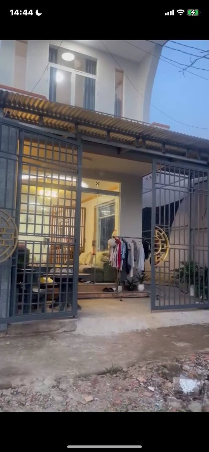 Nhà 1 trệt 1 lầu tại Phú Túc, Định Quán, 80m² giá 1.3 tỷ - Chính chủ, sổ đỏ trao tay!