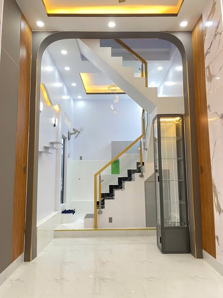 Nhà phố Hẻm 3m Hồng Bàng, Quận 6, Diện tích 30m² giá 4.15 tỷ - Cải tạo mới đẹp ở liền!