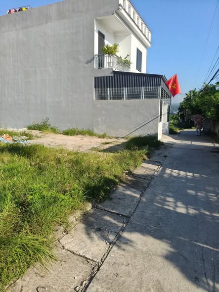 Đất nền Phương Đông Uông Bí 90m² giá 800 triệu - Bán gấp giải quyết việc nhà!