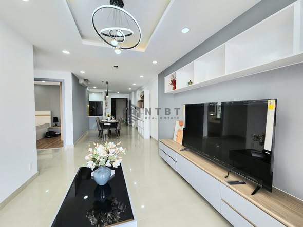 Căn hộ Scenic Valley 1 quận 7, 110m² giá 30 triệu - Full nội thất đẹp!