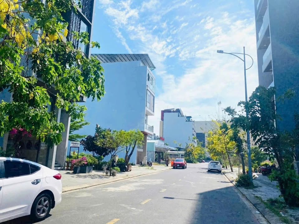 Đất mặt tiền Nại Nam 8, Hải Châu, Đà Nẵng 183m² - Chính chủ bán gấp!