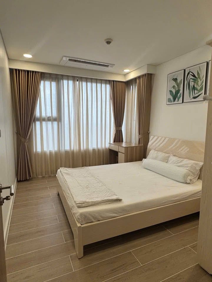 Căn hộ Kingdom 101 Quận 10 - 78m² giá 9.5 triệu - View thoáng mát, Full nội thất!