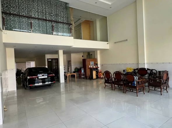 Cho thuê tòa nhà mặt tiền kinh doanh Tân Kỳ Tân Quý 208m² giá 80 triệu - Kinh doanh ngay!