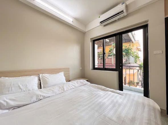 Căn hộ 1PN 1WC 90 Bưởi - Ba Đình giá thỏa thuận - Nội thất đầy đủ và tiện nghi!