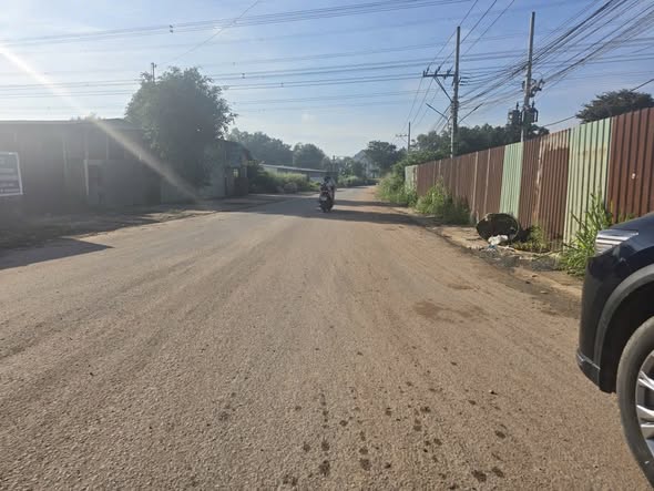 Đất SKC Tân Uyên 4800m² giá 27 tỷ - Pháp lý rõ ràng, xây dựng ngay!