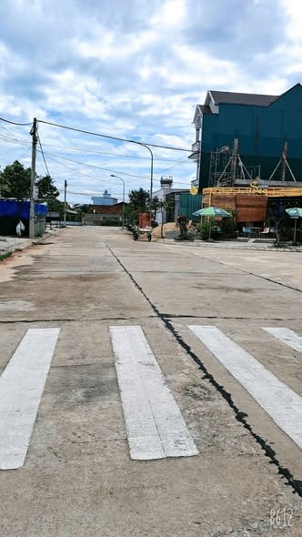 Đất nền khu dân cư Sành Sứ, thị trấn La Hà 100m² giá 1 tỷ - Đầu tư thông minh!